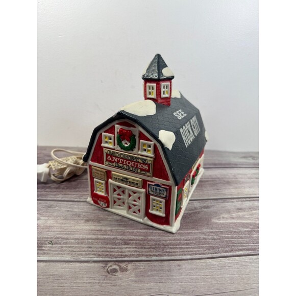 Town Square Collection Coca Cola “Mooney’s Antique Barn” Iluminated RETIRED - Picture 2 of 16